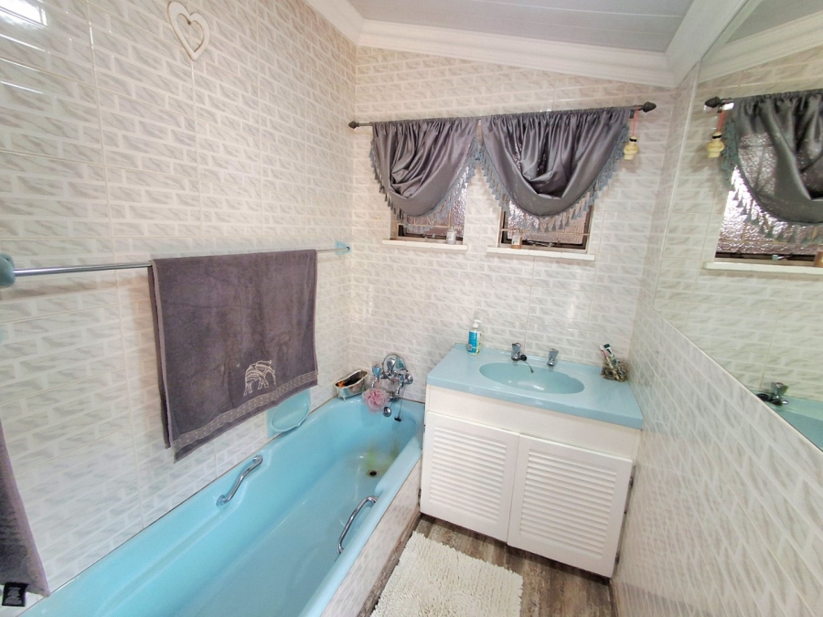 3 Bedroom Property for Sale in Sasolburg Ext 12 Free State